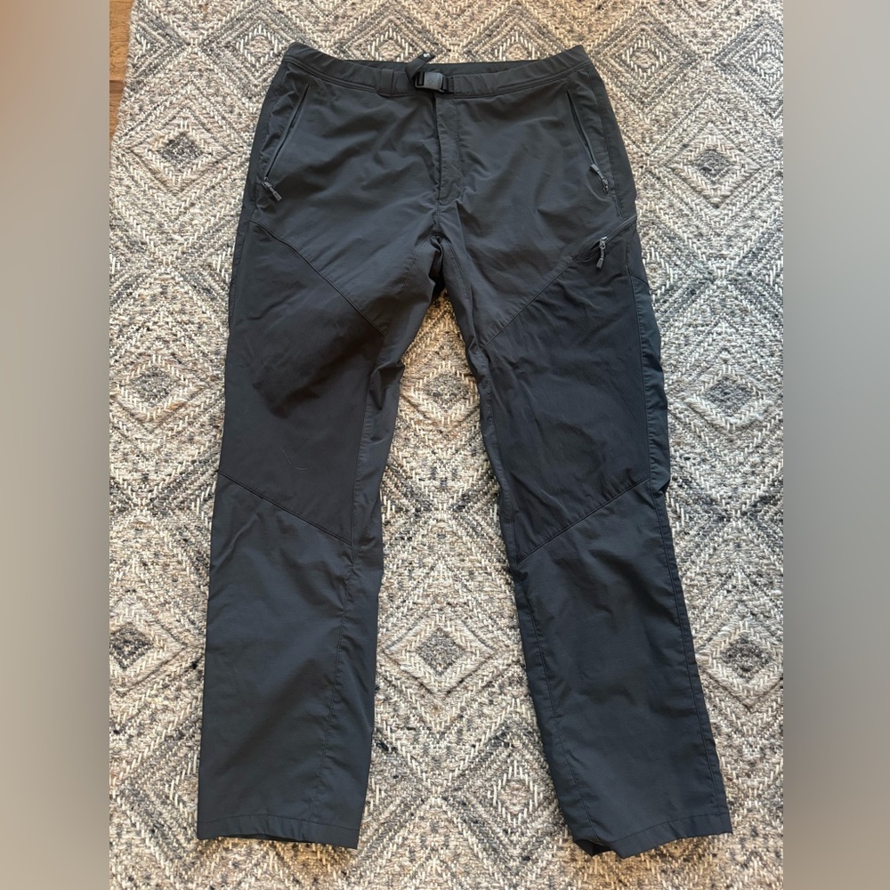 Mont-bell Light Guide Pants, Men’s size L, black. Hardly worn.